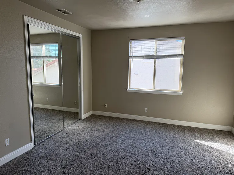 409 Foskett Ranch Ct — Photo 25