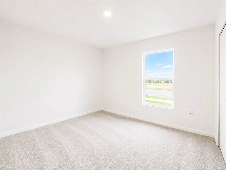 5153 Green Belt Dr — Photo 10