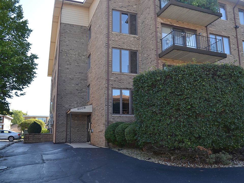 1st image of 4009 W 93rd Pl APT 2C