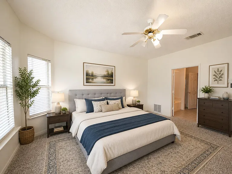 1202 Dorset Ct — Photo 4