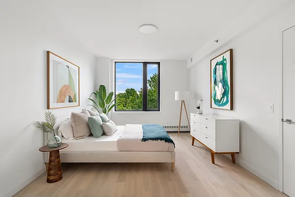 Rented by Compass | media 3