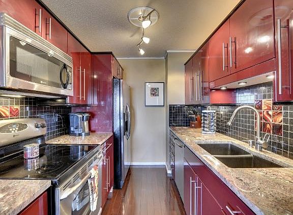 5th image of 66 9th St Unit 1615
