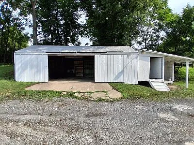 Storage shed