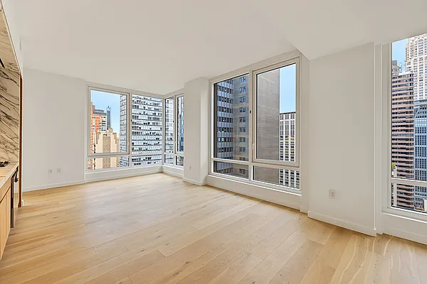 Living room, photo 2
