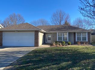3601 Churchill Dr, Columbia, MO 65201
