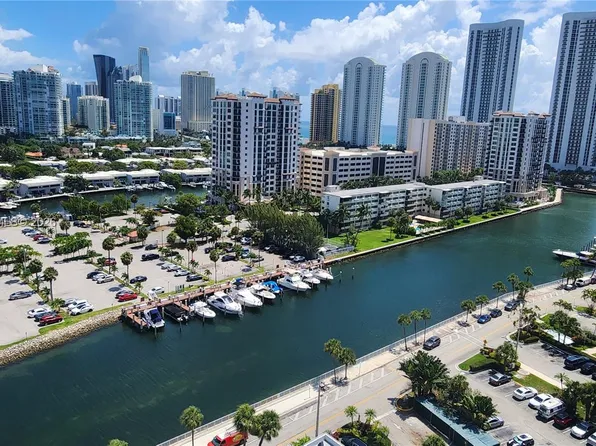 500 Bayview Dr, Sunny Isles Beach, FL