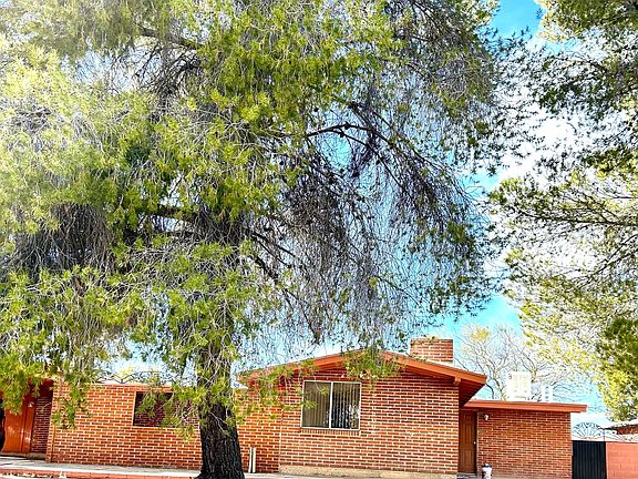 2nd image of 765 N Linda Vista Dr