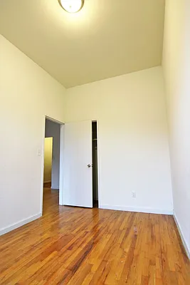 Rented by JK Dansar Corp | media 64