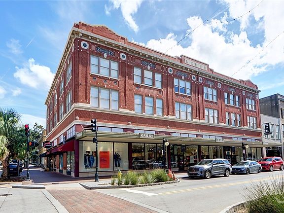 3rd image of 122 W Broughton Street #204