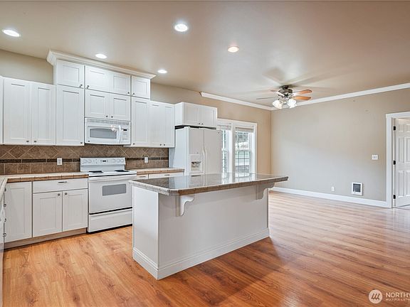 5th image of 1608 N Washington Avenue