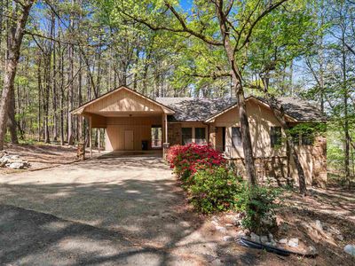 4 Bejar Ln, Hot Springs, AR, 71909