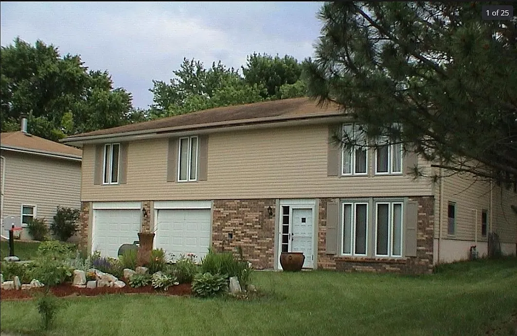 4 bed, 1876 sqft, $800 — Photo 1