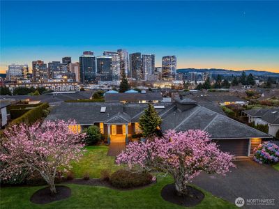 9829 Hilltop Road, Bellevue, WA, 98004