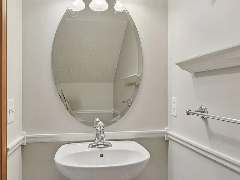 15130 Fanning Dr N #1 — Photo 20