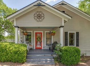 310 Highland Ave, Waxahachie, TX 75165