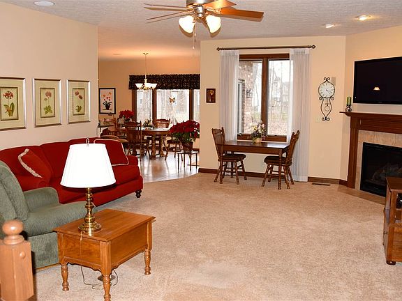 2nd image of 3743 Litchfield Pl