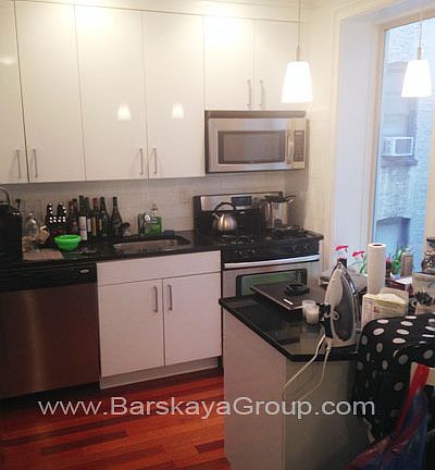3rd image of 3090 34th St #2B
