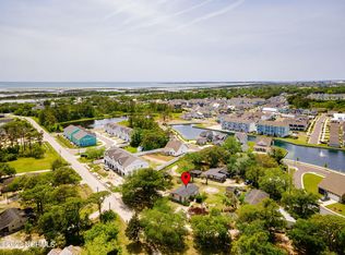 115 Conway Rd, Beaufort, NC 28516