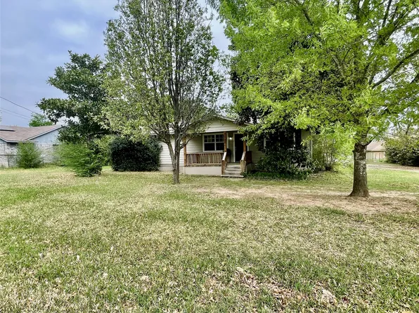 312 N Richardson St, Grand Saline, TX 75140
