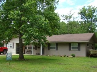 2708 Center St, Arkadelphia, AR 71923