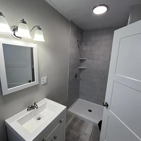 2600 Cottage Grove Ave #6 — Photo 7