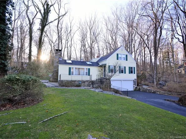 7 Rockridge Lane, Stamford, CT 06903