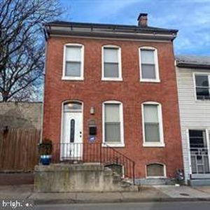 119 N Mulberry St, Hagerstown, MD, 21740