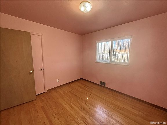5th image of 6025 Brooks Drive