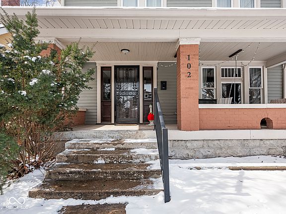 3rd image of 102 N Bosart Ave