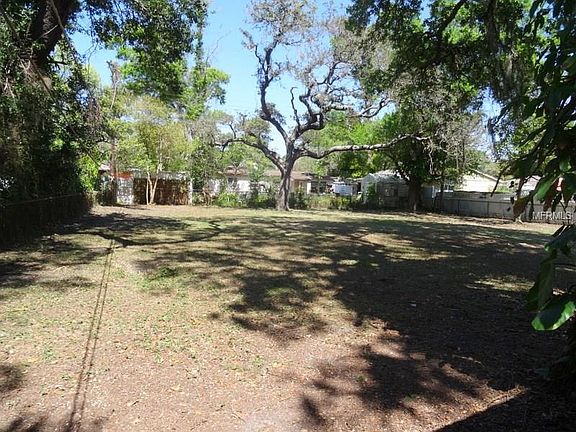 3rd image of 2519 W Diana St