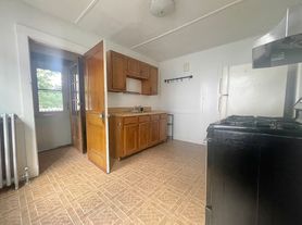 33 Brington Rd