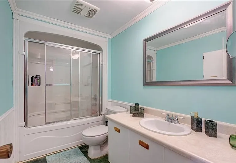 21 Delaney Cres #ALL — Photo 14