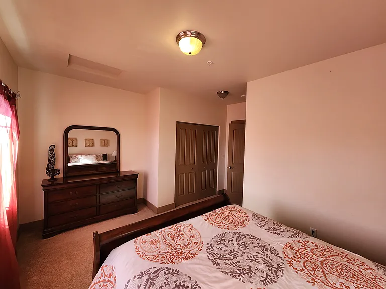 528 Silverleaf Dr — Photo 16