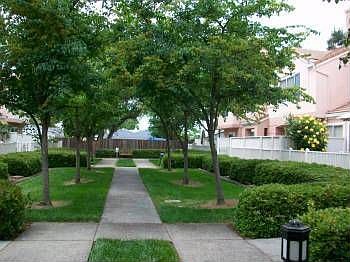 5th image of 6941 Rodling Dr Unit E
