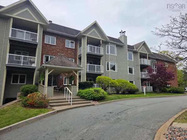 12 Spinnaker Dr #401, Halifax, NS B3N 3A8