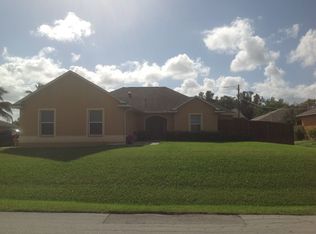 8368 Aloha Rd, Fort Myers, FL 33967