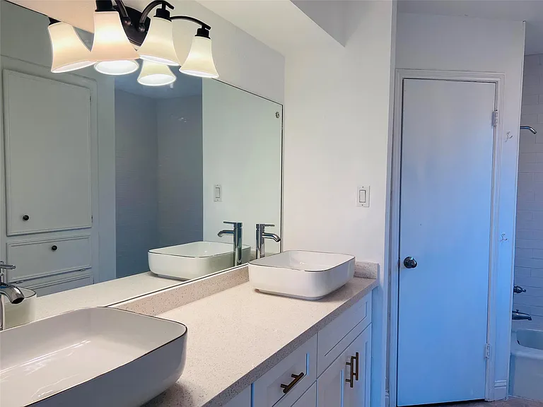 11123 Bandlon Dr — Photo 10