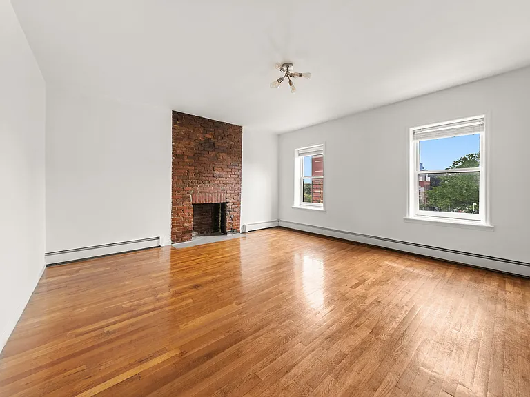 393 Hicks St #4 — Photo 1
