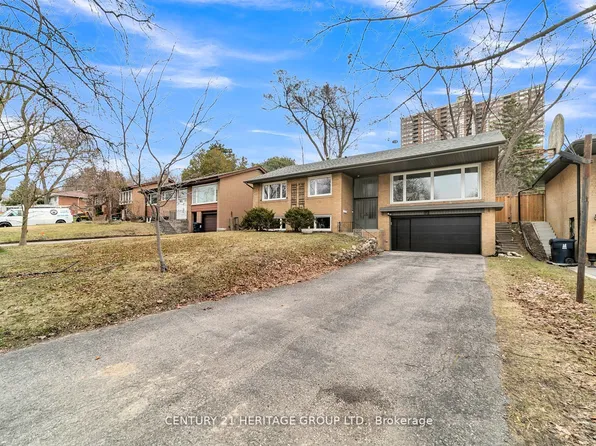 31 Larabee Cres #Basement, Toronto, ON M3A 3E6