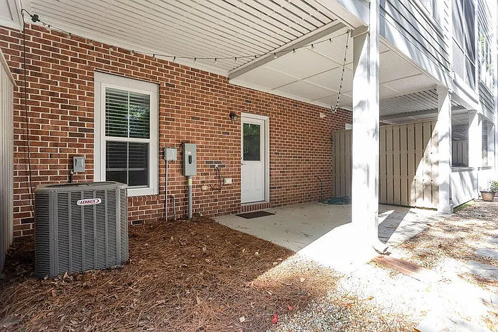1927 Carolina Towne Ct — Photo 22