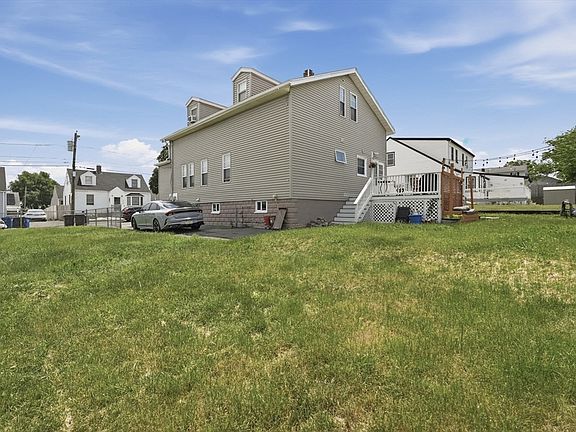 2nd image of 116 Derby Rd