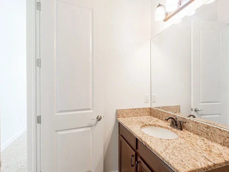 10667 Cardera Dr — Photo 39