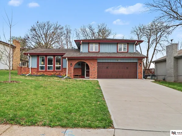 2610 N 124th Cir, Omaha, NE 68164