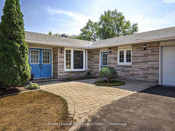 4th image of 95 Baylea Dr