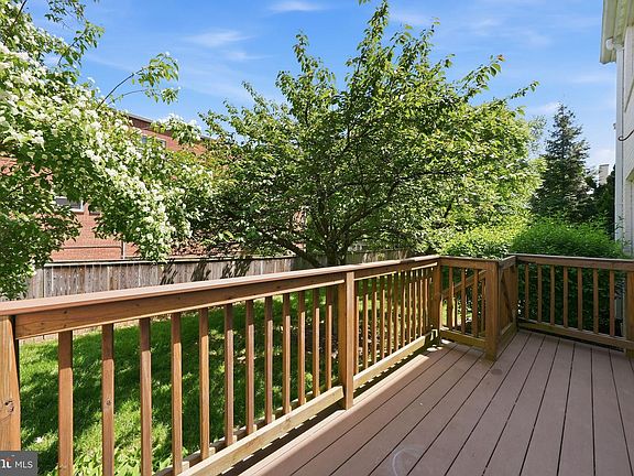 5th image of 2900 13th St S APT 102