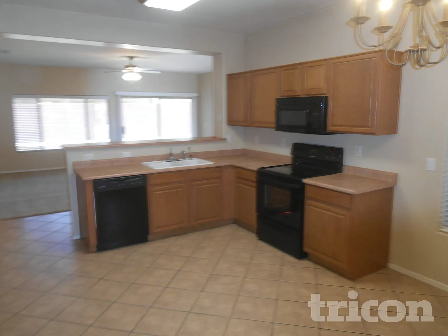 5334 W Grove Street Laveen AZ — Photo 2