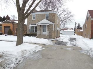 2247 S 9th Ave, North Riverside, IL 60546