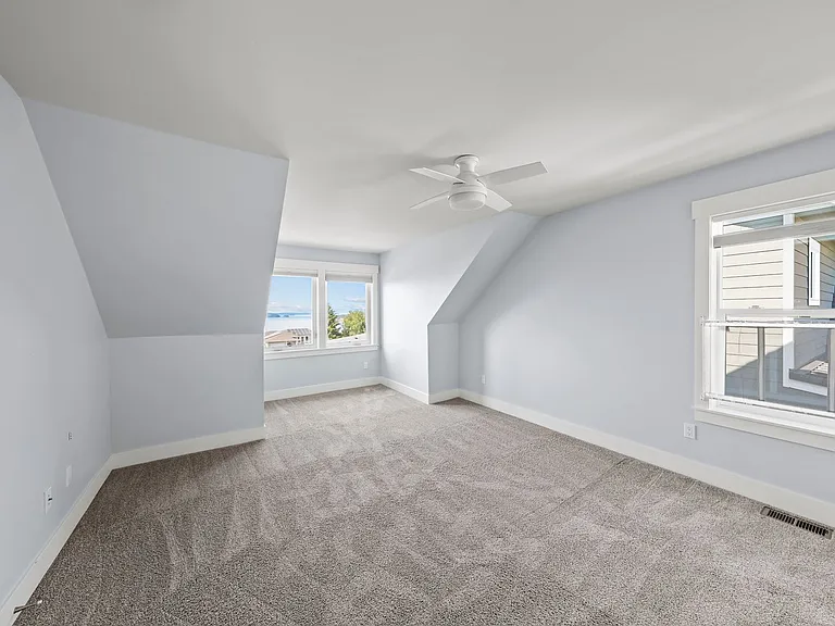 3620 W 11th St — Photo 17