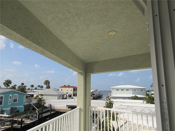 4th image of 235 Nettles Blvd