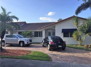 12221 SW 2nd St, Miami, FL 33184